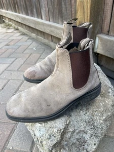 Blundstones Chelsea Boots Distress Taupe Brown Leather Mens 5.5 - Picture 1 of 9