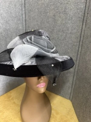 MR. HI'S CLASSIC BLACK GRAY WOMEN'S HAT WEDDING/CHURCH/KENTUCKY DERBY/TEA - Image 1 of 4