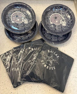 Dallas Cowboys Paper Plate 32 count and Napkin 64 count NFL Party Kit - Image 1 of 4