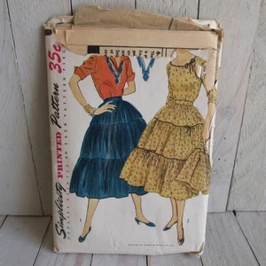 Vintage Sewing Pattern Simplicity # 3978 3 Tiered Skirt SZ 16 Bust 34 Waist 28 - Picture 1 of 3