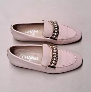 Chanel chain Pearl detail Loafers in Pink Lily Size 35 EU - Picture 1 of 16