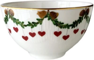 Royal Copenhagen Star Fluted Christmas Collection Schokoladenschale 11 cm Neu mit Box - Bild 1 von 2