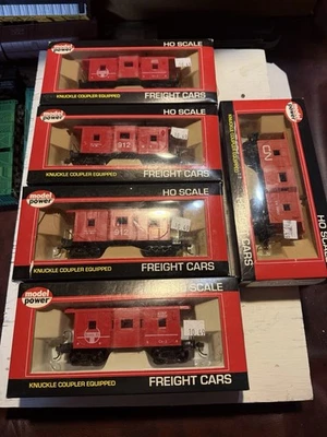 Lot Of 5 Model Power Bay Window Cabooses CN Safety Santa Fe Knuckle Coupler HO - Image 1 of 2