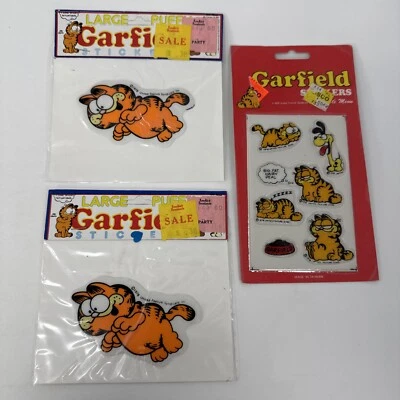 Garfield The Cat Vintage 1978 NOS Stickers Sheet Sticker Puffer Puffy Lot 3 - Image 1 of 4