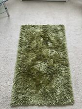 Large Green Rug (COLLECTION ONLY - LEEDS)