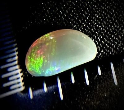 0.65TCW Australian Crystal Opal, Lightning Ridge Chinese Writing - Image 1 of 4