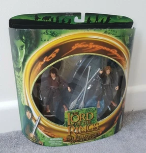 Toy Biz Frodo & Samwise Elven Boat Action Figure Set Lord of the Rings Hobbits - Picture 1 of 2