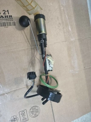 BMW C1 125 C 1 200 Benzinpumpe Kraftstoffpumpe inkl. Dichtung - Bild 1 von 4