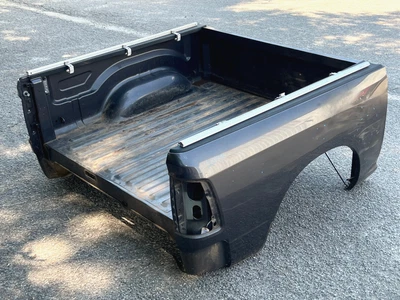 ⭐2013-2018 RAM 1500 BIG HORN 5.7 FT TRUCK BED BOX BAR SHELL GRAY ASY OEM LOT2619 Foto 1 de 4