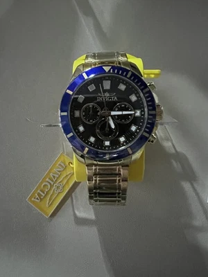 Reloj analógico Invicta Pro Diver cronógrafo esfera negra tono dorado para hombre 46044 Foto 1 de 4