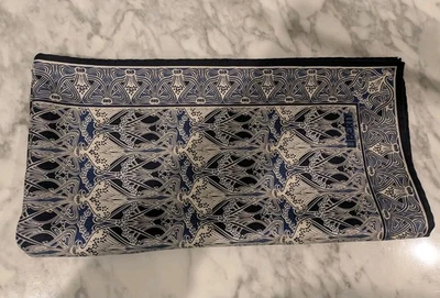 Bufanda cuadrada Liberty London de seda 90 cm  Foto 1 de 4