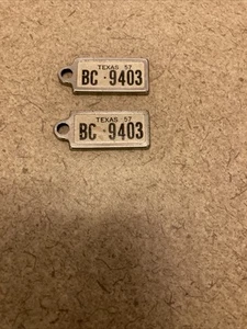 DAV Texas Tags 1957 Keychain License Mini Plates - Picture 1 of 3