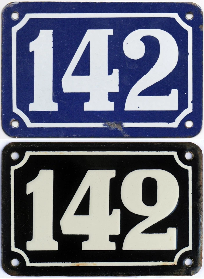 Casa francesa azul antiga número 142 porta portão parede cerca placa placa placa - Imagem 1 de 1