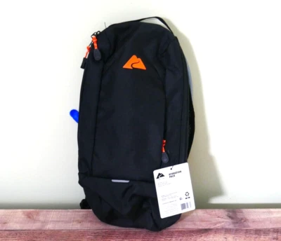 Ozark Trail Outdoor 1.5 Liters Hydration Pack - BLACK - NEW w/tag - Image 1 of 3