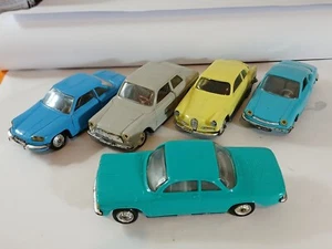 LOTE DE 5 COCHES NOREV ANTIGUOS EN PLASTICO CHEVROLET/ALFA/SIMCA/PANHARD/FORD - Foto 1 di 10