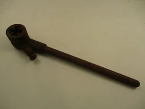 Vintage Toledo Ratchet Head and Handle Tool w/ 1/2" Pipe Threading Die - Picture 1 of 10