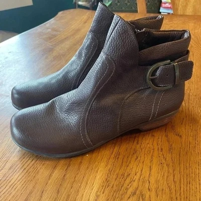 Botín WALKING Cradles Ender: cuero marrón caído, 8,5 estrecho Foto 1 de 4