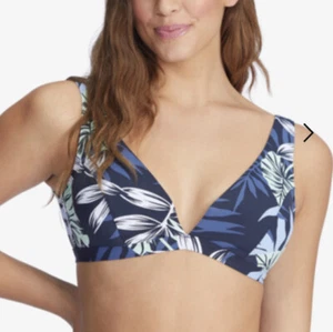 Roxy Beach Classics D Cup Underwire Bikini Top Mood Indigo Seaside Tropics M NWT - Picture 1 of 6