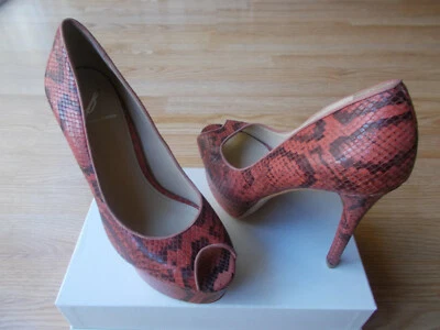 $300 Brian Atwood Bambola Zapatos Plataforma Bombas Cuero Estampado Pitón talla 8 NUEVO Foto 1 de 4