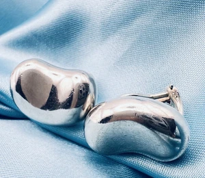 Tiffany & Co. Auténtico clip de frijol grande en pendientes de plata de ley 925 - Imagen 1 de 10