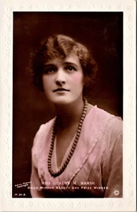 GLADYS MARSH : 2ND PRIZE WINNER : DAILY MIRROR BEAUTY CONTEST : AUTOGRAPHED RPPC - Picture 1 of 2
