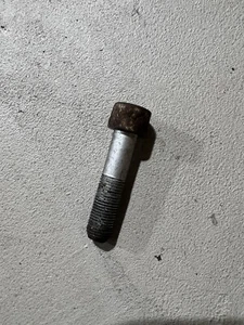 1998-2005 Lexus GS300 GS400 GS430 OEM Rear Axle to Differential Carrier Bolt - Picture 1 of 3