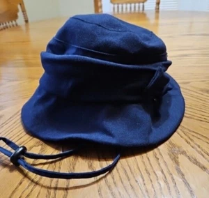 Comhats Navy Blue Bow Women’s Hat Size Medium All Weather - Picture 1 of 6