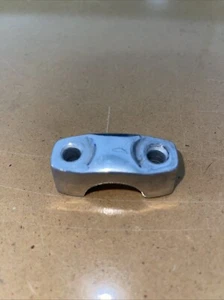 OEM Holder A1, Handlebar Upper 95014-21100 - Picture 1 of 6