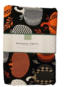 David Textiles Night Pumpkins 1 Yard Cut Fabric - Picture 1 of 2