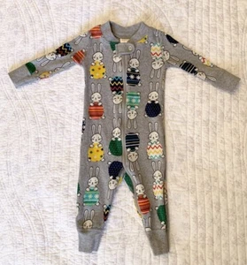 EUC Hanna Andersson Baby Sleeper Size 3-6 Mo Grey w/ Easter Bunny Egg Boy Girl - Picture 1 of 8