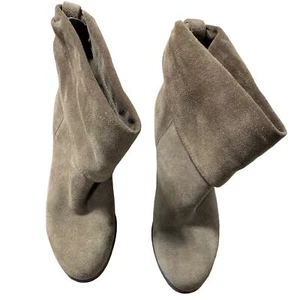 Botines BCBGeneration Gamuza Plegable Beige Neutro Tacón Talla 8 1/2 - Imagen 1 de 6