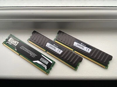 x2 Corsair Vengeance LP 4GB DDR3 1600MHz & x1 BallistixSport 4GB BG112PP.YR RAM - Image 1 of 4