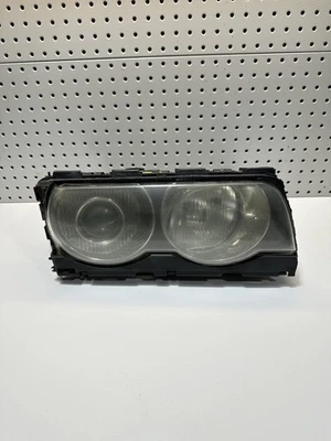 Faro delantero derecho pasajero xenón HID BMW 7 E38 740i 750i 1999-2001 Foto 1 de 4