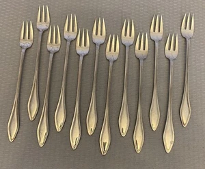 Juego de 12 tenedores de plata esterlina Mary Chilton cóctel mariscos ostra 6"  - Imagen 1 de 5