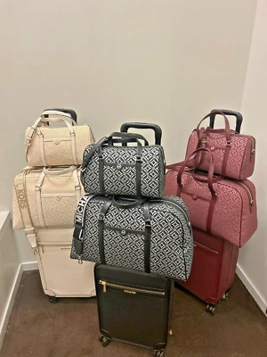 Paquete de viaje Michael Kors pequeño trolley bolsa de lona y XL conjunto combinado de fin de semana Foto 1 de 4