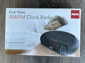 RCA - RC205 - AM/FM Alarm Clock W/Red Led and Dual Wake - Black 2019 VOXX - Picture 1 of 6