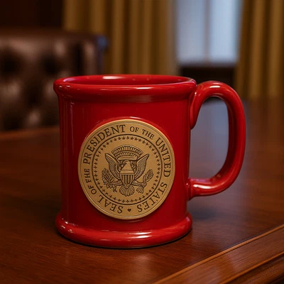 Hermosa y Funcional Taza de Cerámica Donald Trump Sello Presidencial y Firma Foto 1 de 4