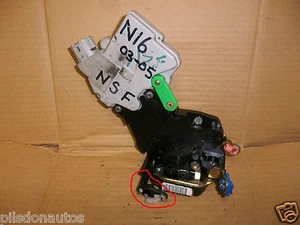 NISSAN ALMERA N16 / TINO V10 2000-2005 PASSENGER FRONT CENTRAL LOCKING MOTOR  - Picture 1 of 1