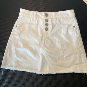 Justice Girls 10 Skort Skirt Shorts White with Snap Close Distressed Frayed Hem