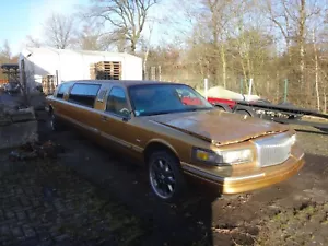 Lincoln Town Car Stretch Limousine - Bild 1 von 12