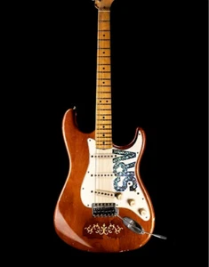 Guitarra Eléctrica Personalizable Tribute Series "Lenny" ST Parte Cromada MG - Imagen 1 de 2
