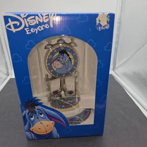 Vintage Disney Eeyore Anniversary Glass Dome Mantel Clock - New in Box - Picture 1 of 9