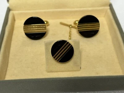 pierre cardin Cufflinks  Used - Image 1 of 3