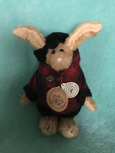 Boyd's Bears 1997 Bailey & Friends Emily Babbit Plush 9150 Plaid Coat Black Cord - Picture 1 of 4
