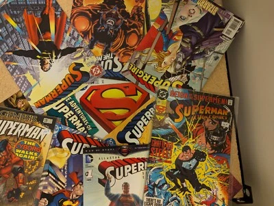 LOTE DE 10 cómics aleatorios de Superman - sin duplicados embarcados y embolsados Foto 1 de 4