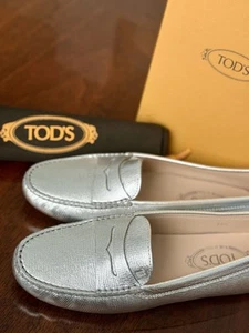 New TOD'S Flats Moccasins Penny Driving Moccasins Shoes Shiny Silver Women 39.5 - Picture 1 of 10
