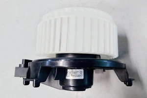 272700-0141 Blower Motor with Wheel Fan for Toyota ALTIS 2.0 Model 12V 2008-- - Picture 1 of 1
