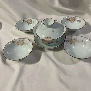 Chinese Retro Ceramic Gaiwan Teacup Hand Painted Lotus Flower Pattern B18 - Picture 1 of 5