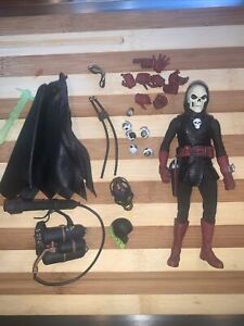 Mezco One 12 Doc Nocturnal Loose Incomplete