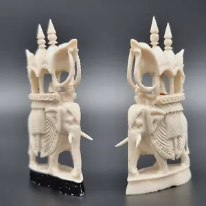 SUPER RARE INDIAN CARVED BONE FIGURAL CHESS SET IN THE RAJASTHAN STYLE 20th C. - Bild 1 von 10